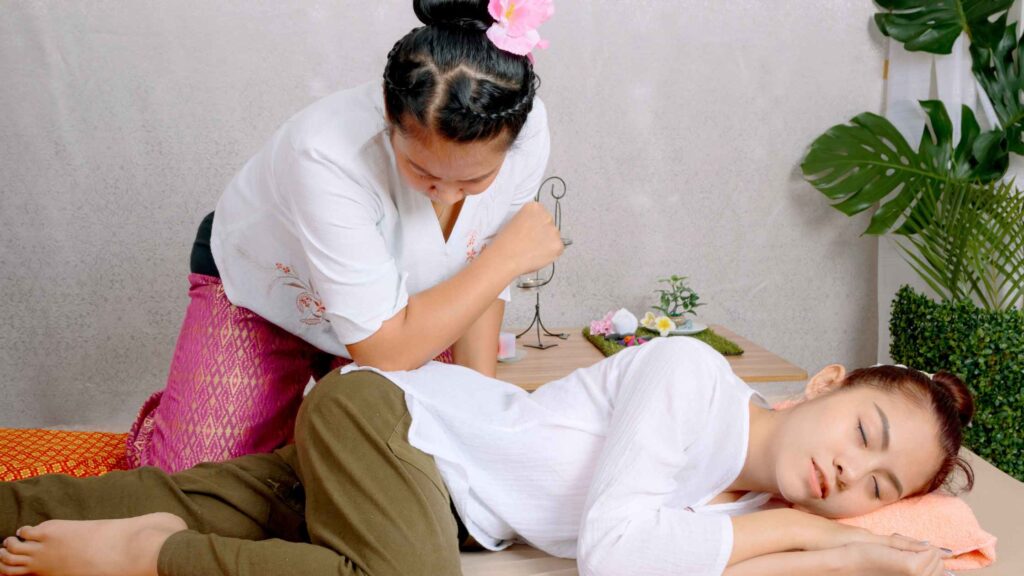 Benefits Of Thai Massage Canadian Academy Of Alternative Asia Medicine